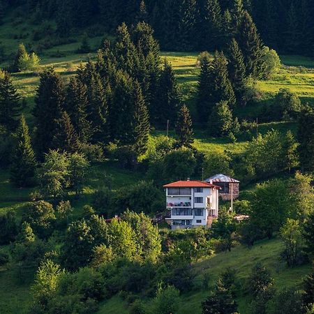 Guest House Panorama Gela Exterior photo
